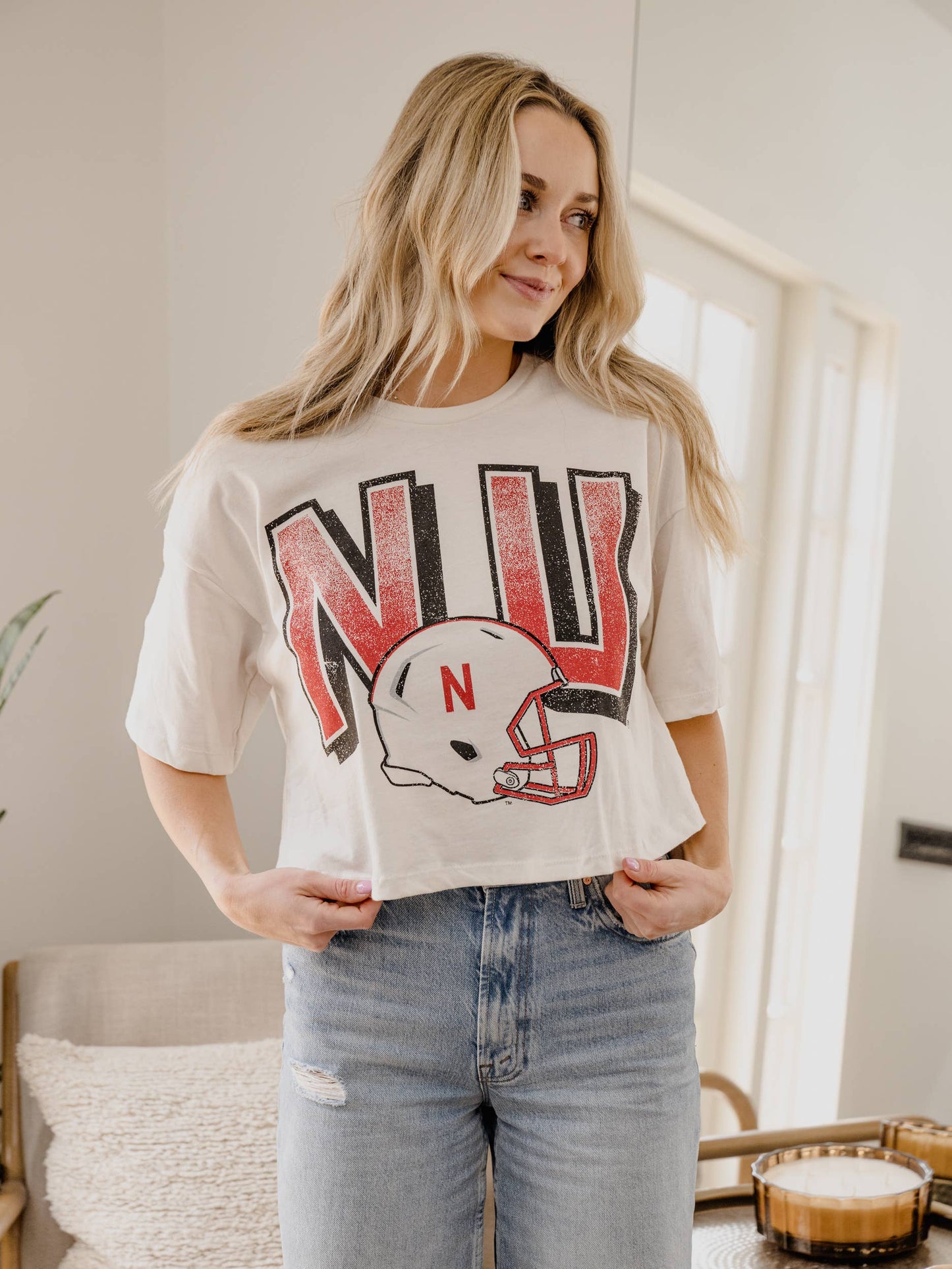 LivyLu - Nebraska Huskers Helmet Fade Off White Cropped Tee