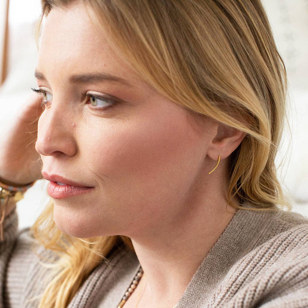 Scout Curated Wears - Refined Earring Collection - Comet Curve/Sterling Silver