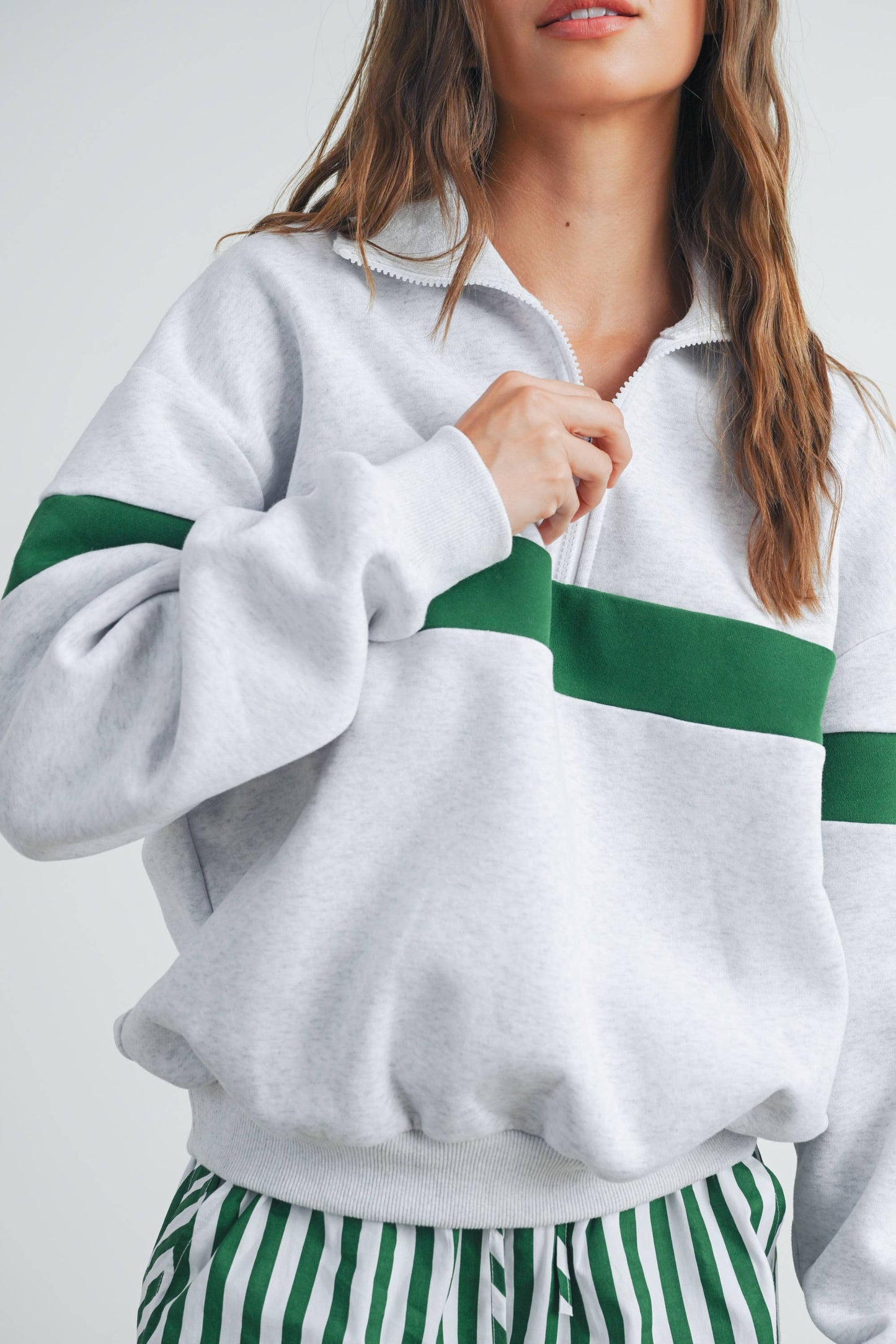 GREEN STRIPE ZIP COLLAR SWEATSHIRT