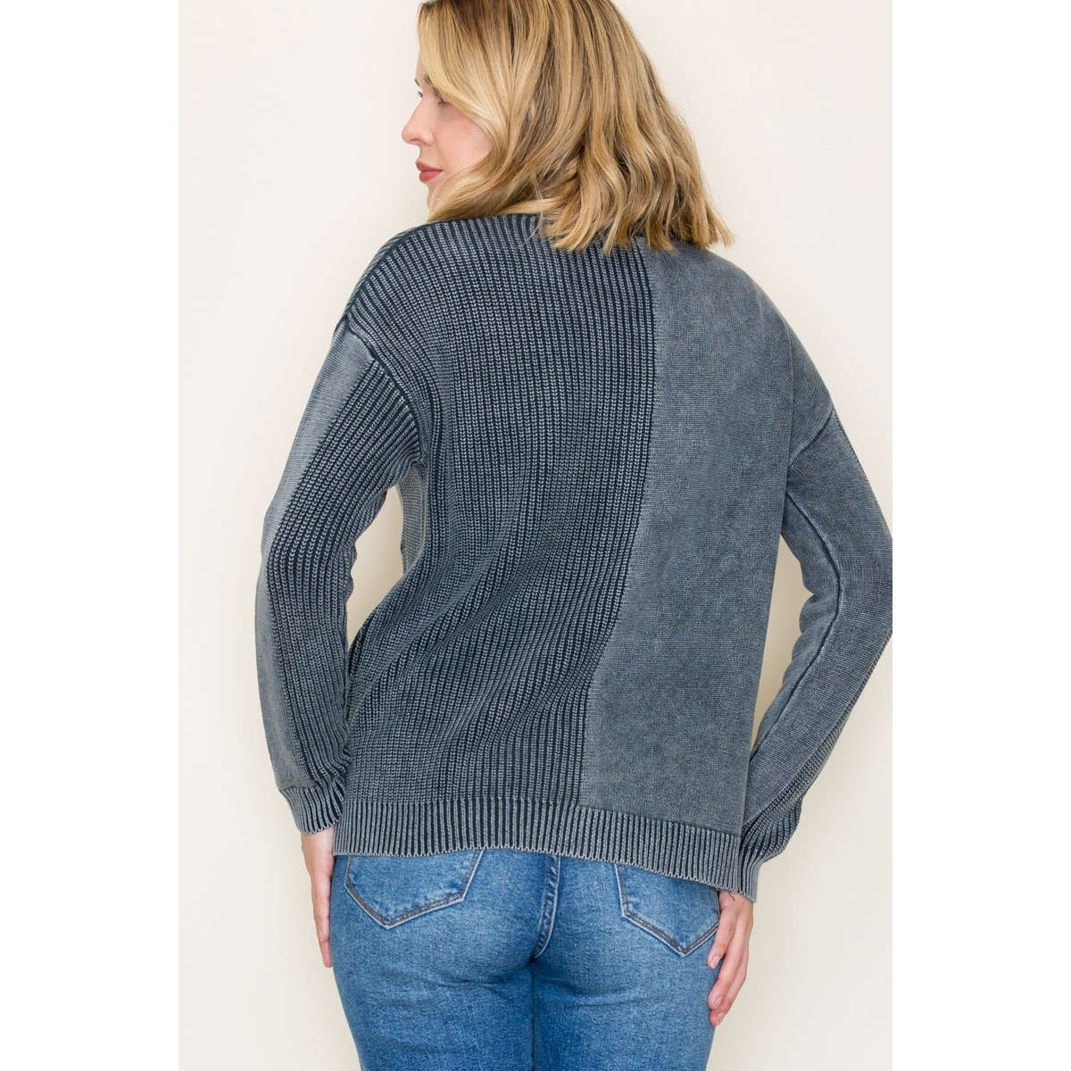 STACCATO - TEXTURED POCKET SWEATER