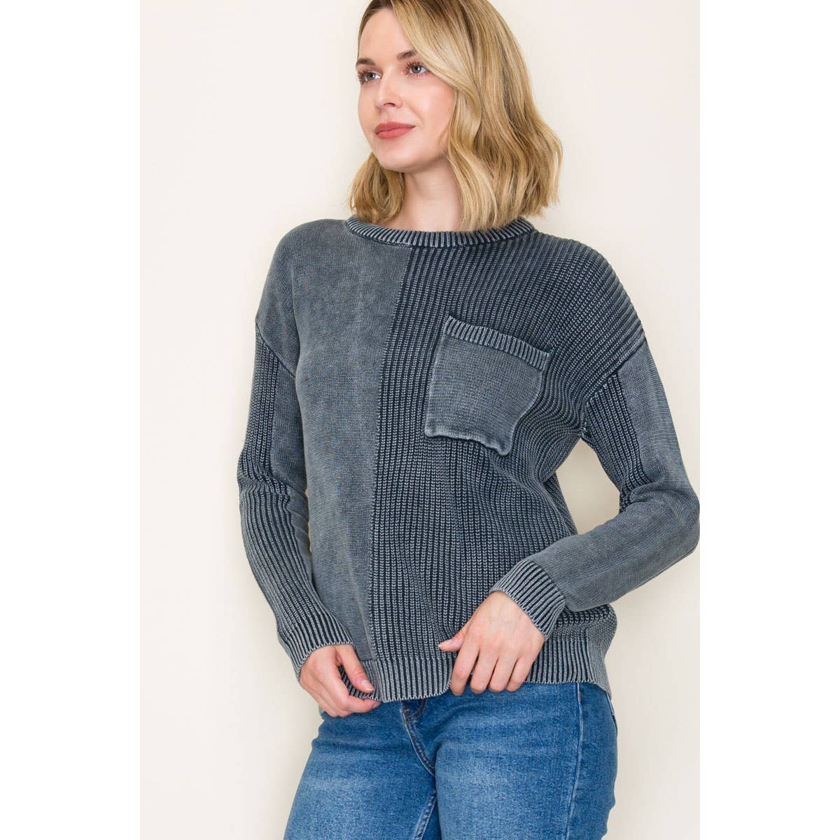 STACCATO - TEXTURED POCKET SWEATER