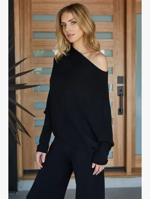 MILIO MILANO - ASYMMETRICAL SWEATER (37709/330105-BLACK)
