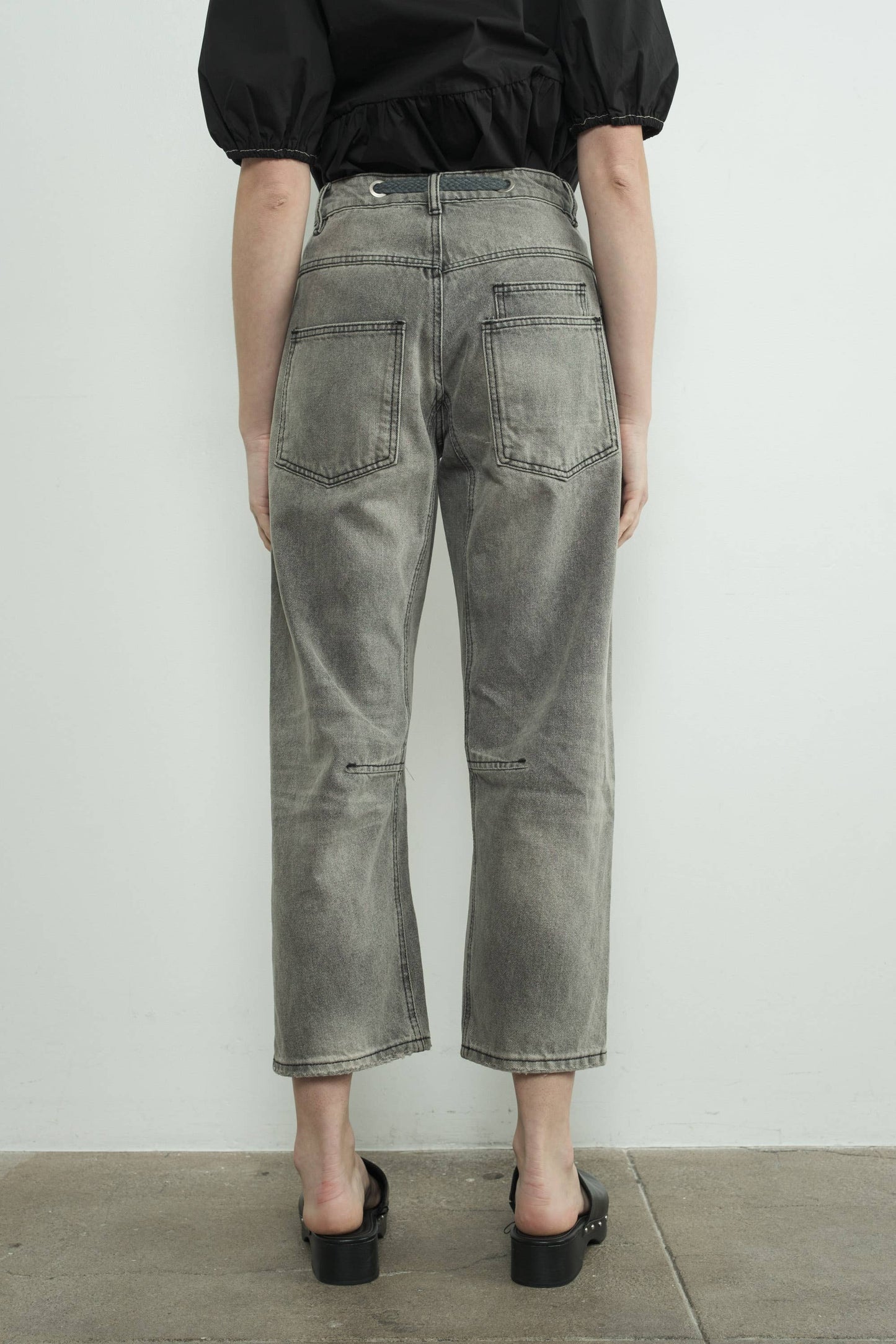 Aaron & Amber BARREL DENIM PANTS WITH EYELET WAIST
