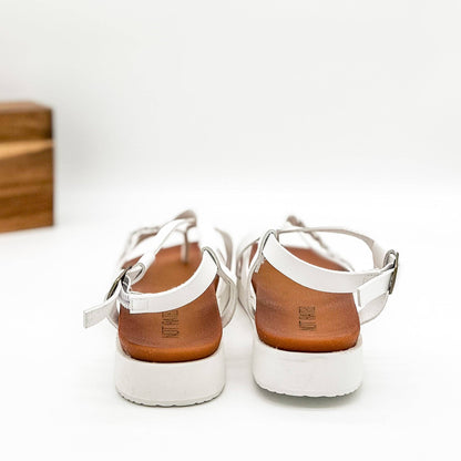 Naughty Monkey - Sela Sandal in White
